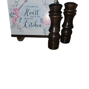 Vintage Goodwood Dark Wood Pepper Grinder Salt Shaker 8" Kitchen Collect Set